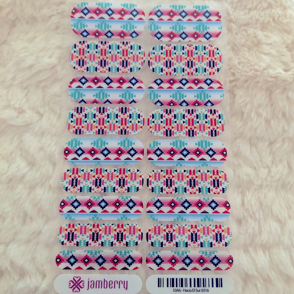FULL SHEET-Jamberry 'Hacia El Sur' nail wrap